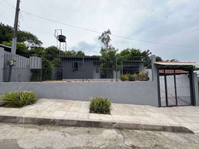 Casa com 2 dormitórios à venda, 115 m² por R$ 364.900,00 - Lomba da Palmeira - Sapucaia do Sul/RS
