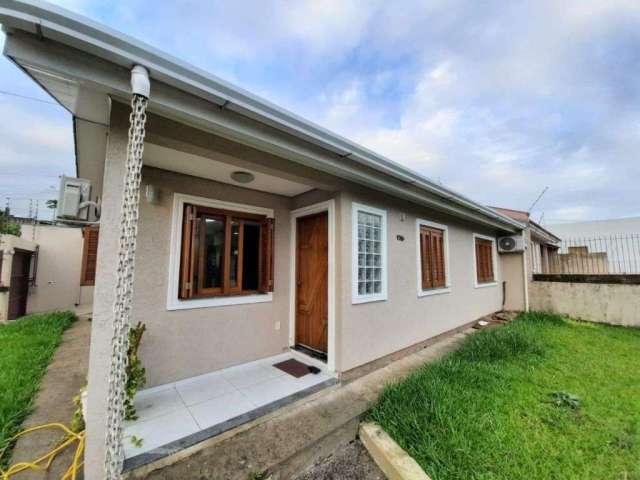 Casa com 3 dormitórios à venda, 101 m² por R$ 550.000,00 - Parque Amador - Esteio/RS