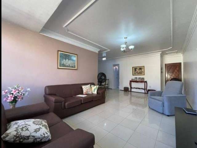 Amplo Apartamento no Papicu 131 m2