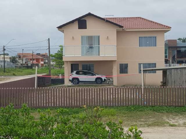 Sobrado frente para o mar para Locação Diária em Balneario Coroados