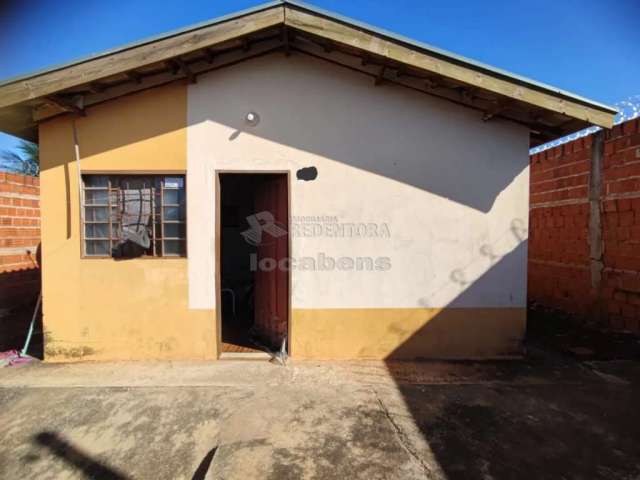 Parque Nova Esperança- Casa com 02 dormitórios