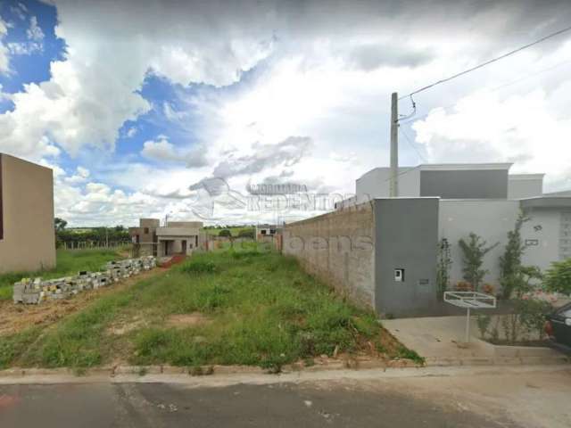 Colina Azul lote de 200m² em ótima localização