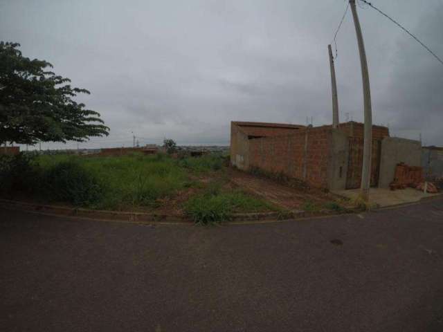 Terreno 11x20 com 220m² em Bady Bassitt - SP