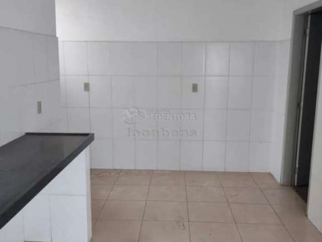 Vila Imperial - Casa Residencial ou comercial com 04 dormitórios