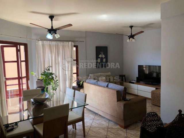 Apartamento Padrão em São José do Rio Preto