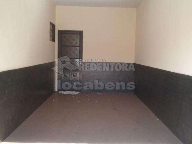 Conjunto Habitacional São José do Rio Preto - Casa em bom local, 1 suíte com closet, 2 vagas