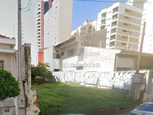 Vendo Terreno na Vila Imperial