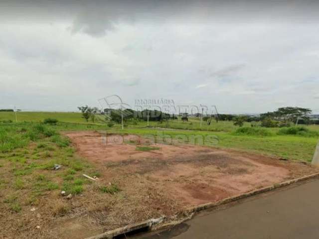 Terreno de 200m² no Loteamento Parque Maria Serantes