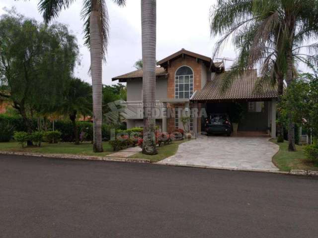 Maravilhosa casa no Jardim do Cedro com 4 domirtórios