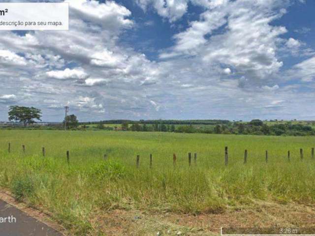 Área em Rio Preto com Frente para Rodovia Assis Chateaubriand