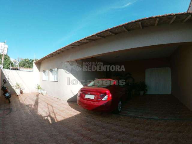 Casa Comercial e Residencial 03 dormitórios Bosque da Saúde