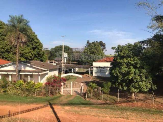 Sítio Estância Matinha Proximidades do Condomínio Quinta do Golfe