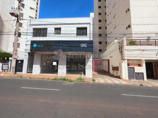 Terreno / Área À venda com 1.240,00 m² em excelente localização