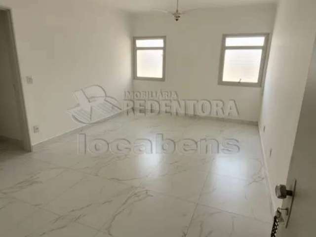 Apartamento centro, na esquina da av andalo.