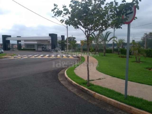 Terreno Condomínio em São José do Rio Preto