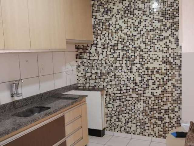 Ótimo Apartamento com 2 dormitórios