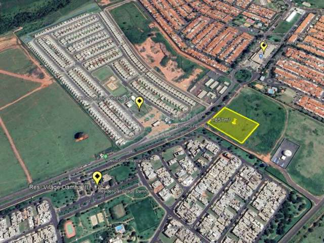 Excelente área em Rio Preto região cercada de comércios de condomínios com 7857 m²