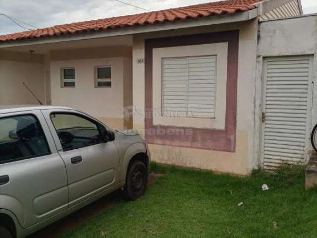 Ótima Casa em Condomínio - 2 Dormitórios / Morada dos Ipê