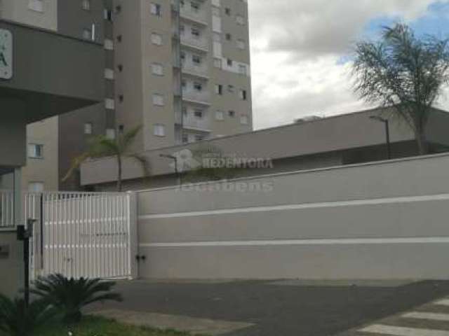 Apartamento de 02 dormitórios  no Residencial Giulia