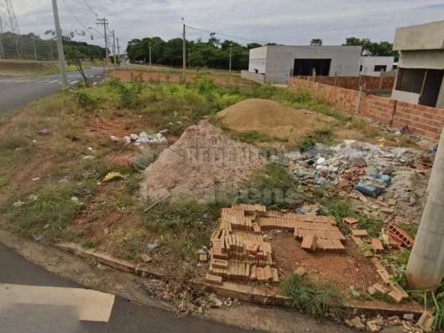 Lote comercial de esquina no anel viário de Rio Preto