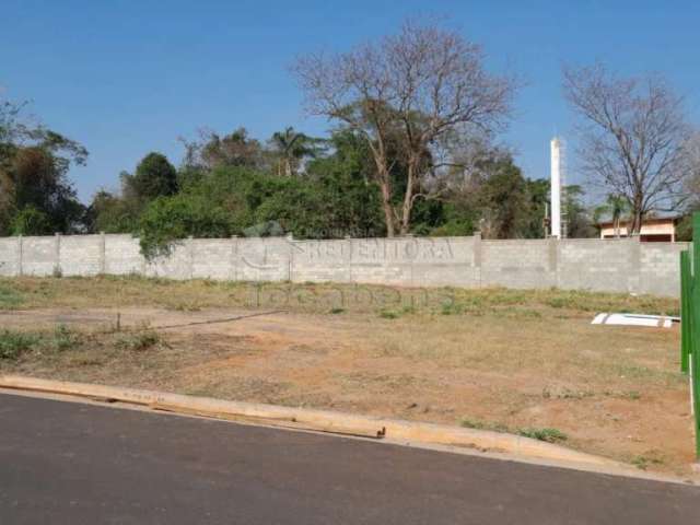 Terreno Condomínio em São José do Rio Preto