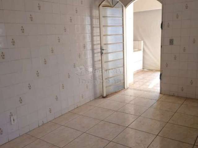 Vende-se casa Jd. Soraia - ótima localização