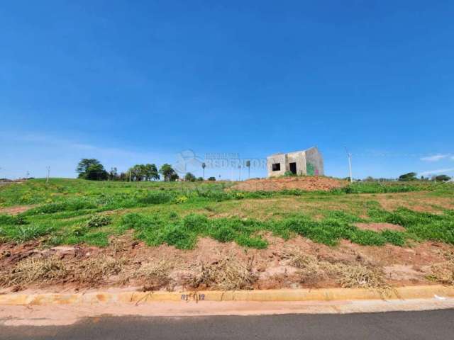 São Bento terreno de 204,19m² em Rio Preto - SP