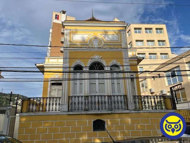 Casa Comercial no Centro