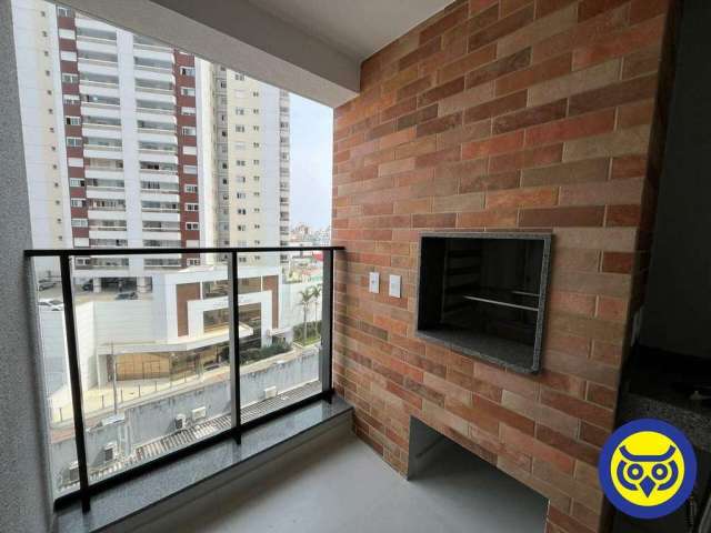 Apartamento com 02 dormitórios no Estreito