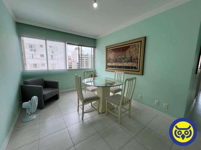 Apartamento Mobiliado com 02 dormitórios no Centro