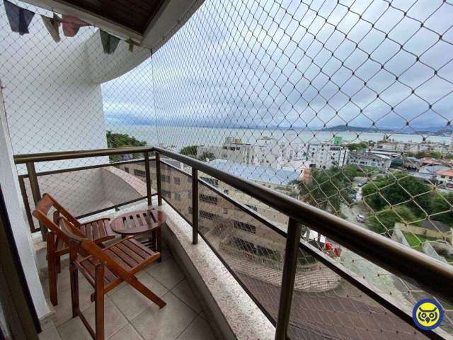 Apartamento com 3 dormitórios em Coqueiros