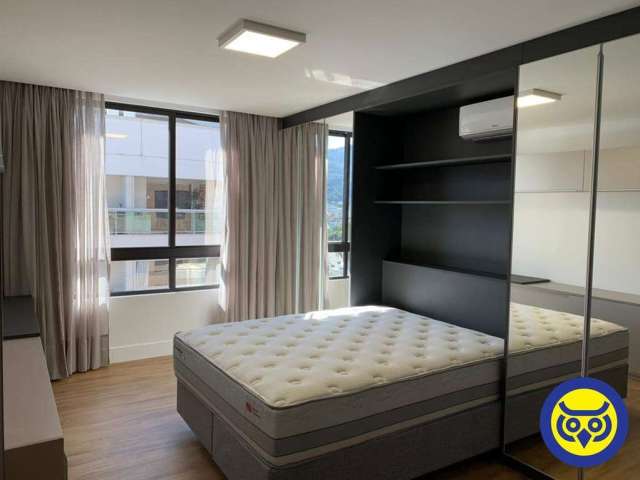 Apartamento Mobiliado com 01 dormitório no Córrego Grande