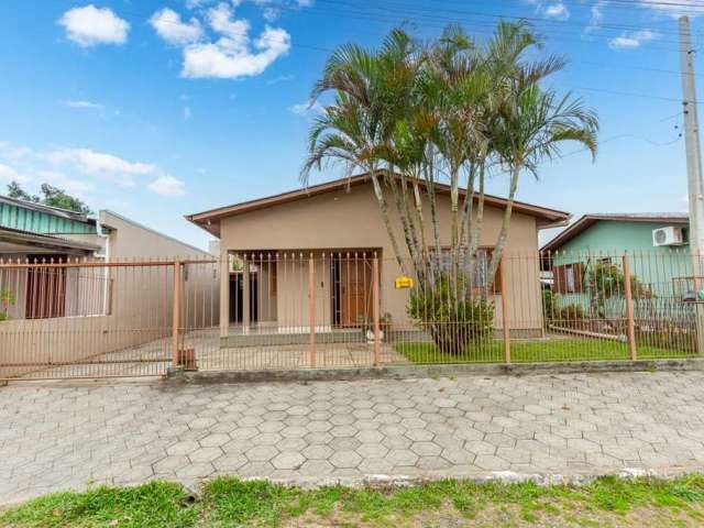 Casa para Venda em Gravataí, Jardim do Cedro, 3 dormitórios, 2 banheiros, 4 vagas