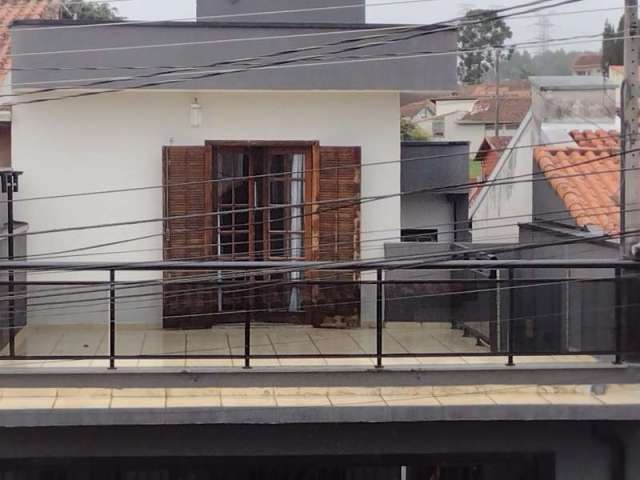 Casa com 3 quartos à venda no Conjunto Habitacional São Sebastião, Mogi das Cruzes  por R$ 500.000