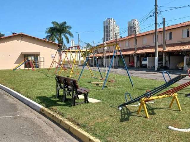 Casa em condomínio fechado com 2 quartos à venda no Socorro, Mogi das Cruzes , 57 m2 por R$ 248.000