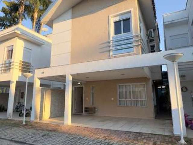 Casa com 4 quartos à venda na Vila Oliveira, Mogi das Cruzes , 180 m2 por R$ 1.095.000