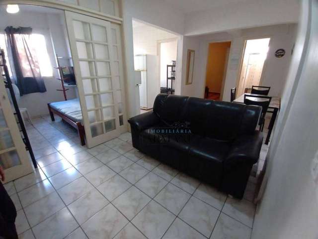 Apartamento com 2 dormitórios à venda, 56 m² por R$ 260.000,00 - Enseada - Guarujá/SP