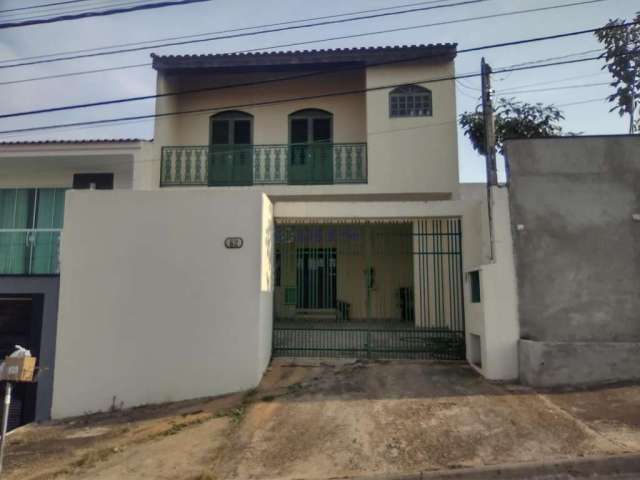 Casa para Venda em Sorocaba, Wanel Ville, 3 dormitórios, 1 suíte, 3 banheiros, 3 vagas