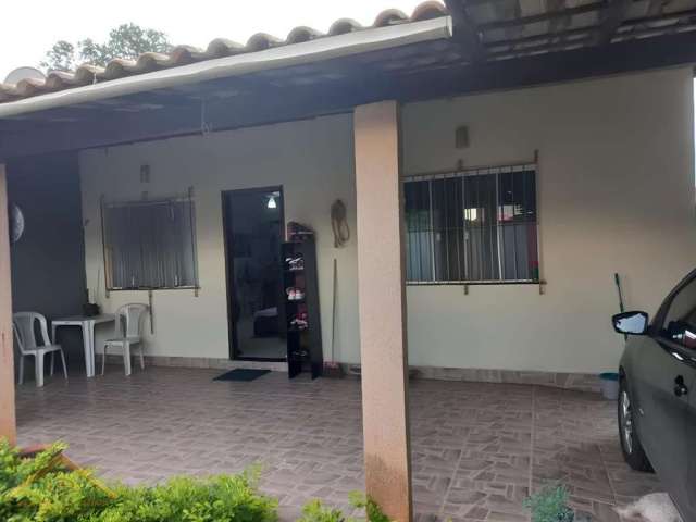 Casa para Venda em São Pedro da Aldeia, Flexeira, 2 dormitórios, 1 banheiro, 2 vagas