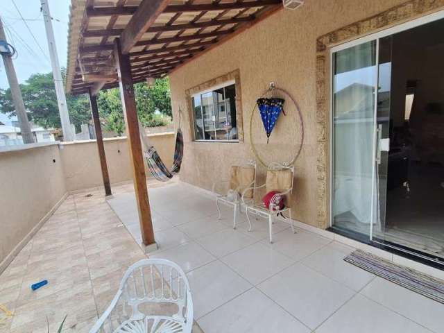 Casa para Venda em São Pedro da Aldeia, Balneário das Conchas, 2 dormitórios, 1 suíte, 2 banheiros, 2 vagas