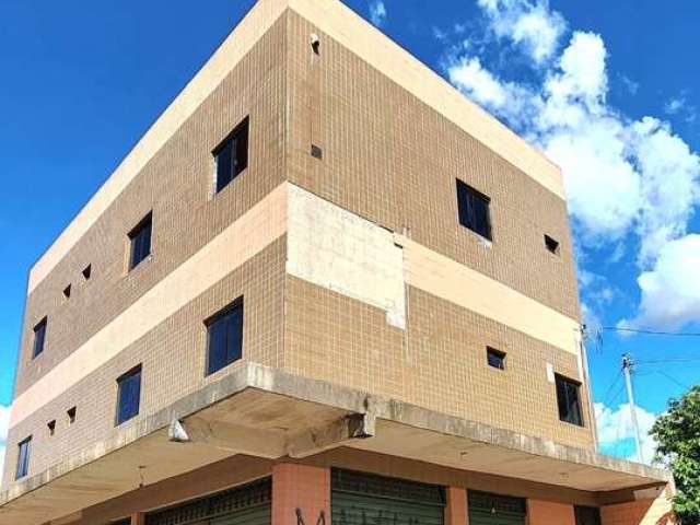 QD 803 Recanto das Emas Prédio 6 Quartos 112,50m² Térreo Locação