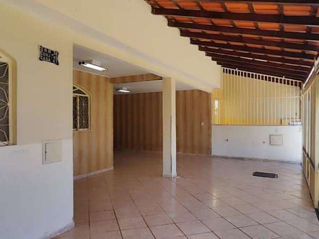 QNM 38 Taguatinga Norte Casa 3 Quartos 1 Suíte 120m² Área de Serviço Reformada