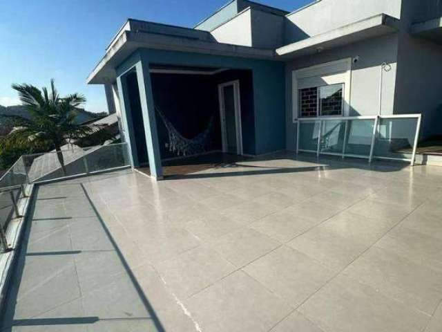 Casa com 3 dormitórios à venda por R$ 1.400.000 - Centro - Penha/SC