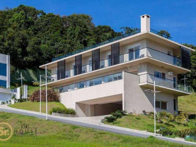 Casa com 5 dormitórios à venda por R$ 7.000.000,00 - Praia do Estaleiro - Balneário Camboriú/SC