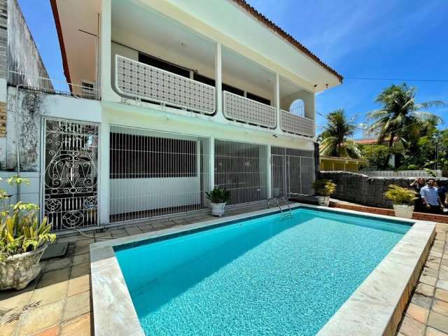 Linda casa pronta para morar, com 5 quartos no Cabo Branco