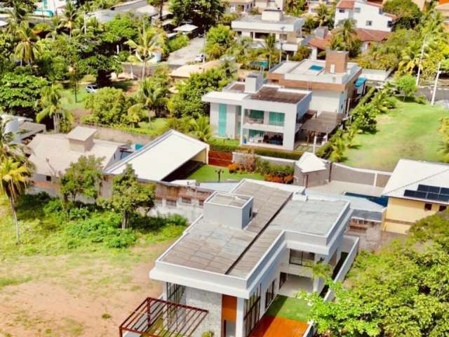 Casa recém construída a 200m da praia no Condomínio Paraíso em Guarajuba