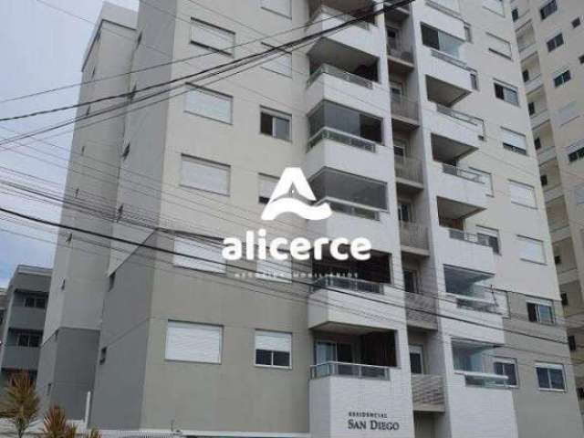 Apartamento à venda com 2 quartos 1 suíte, 69m² em Barreiros São José