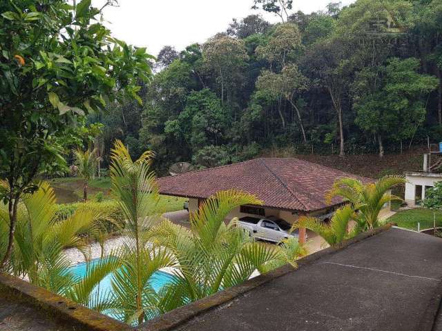 Linda Chácara à venda, Bairro dos Correas, Arujá. CH0065