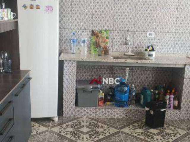 Casa com 3 dormitórios à venda por R$ 500.000,00 - Jardim Vitória - Arujá/SP