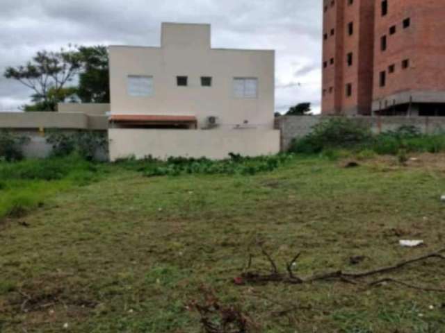 Terreno no portal Ville Azaléia, 250m² - Ótima localização.